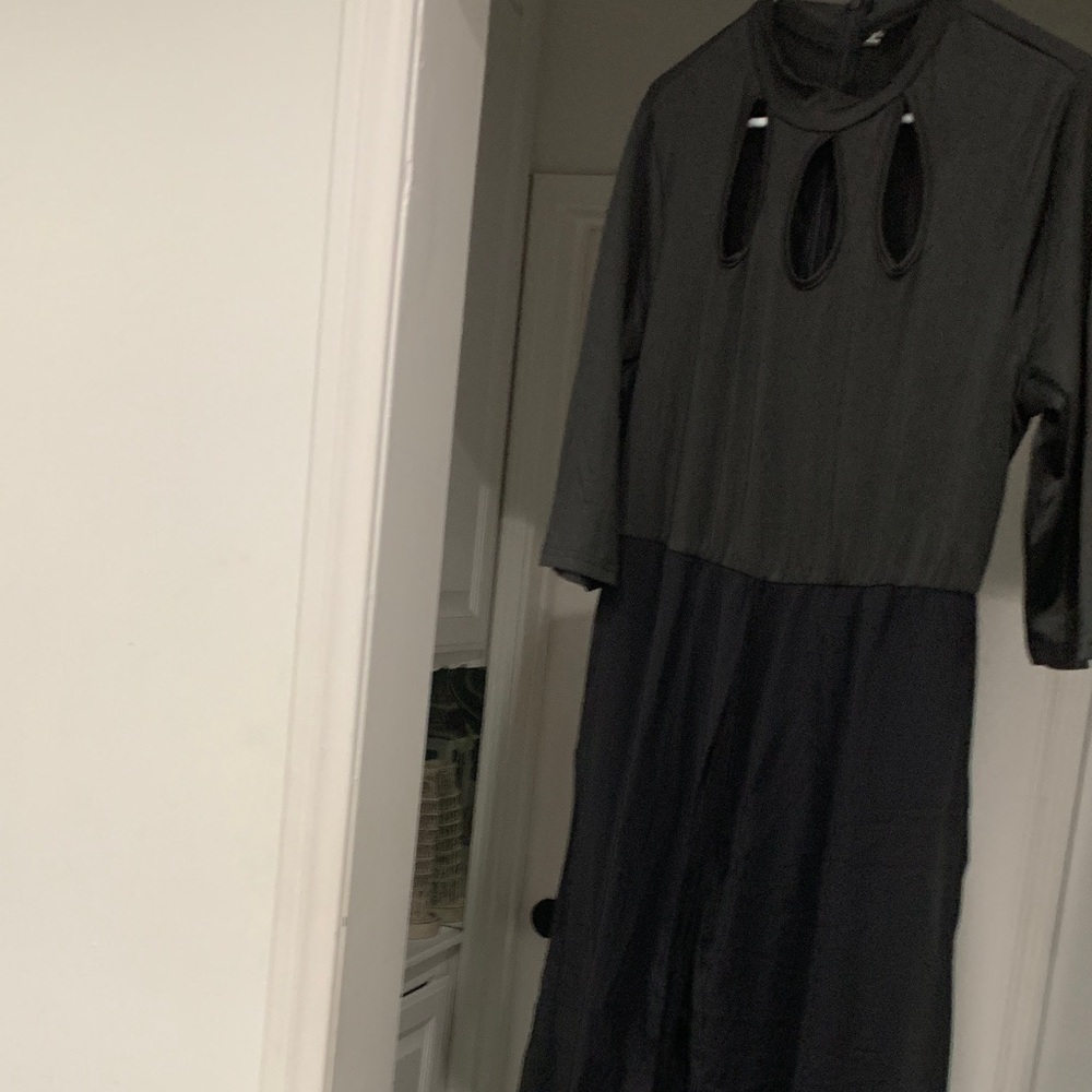 Women's Black Cutout Midi Dress